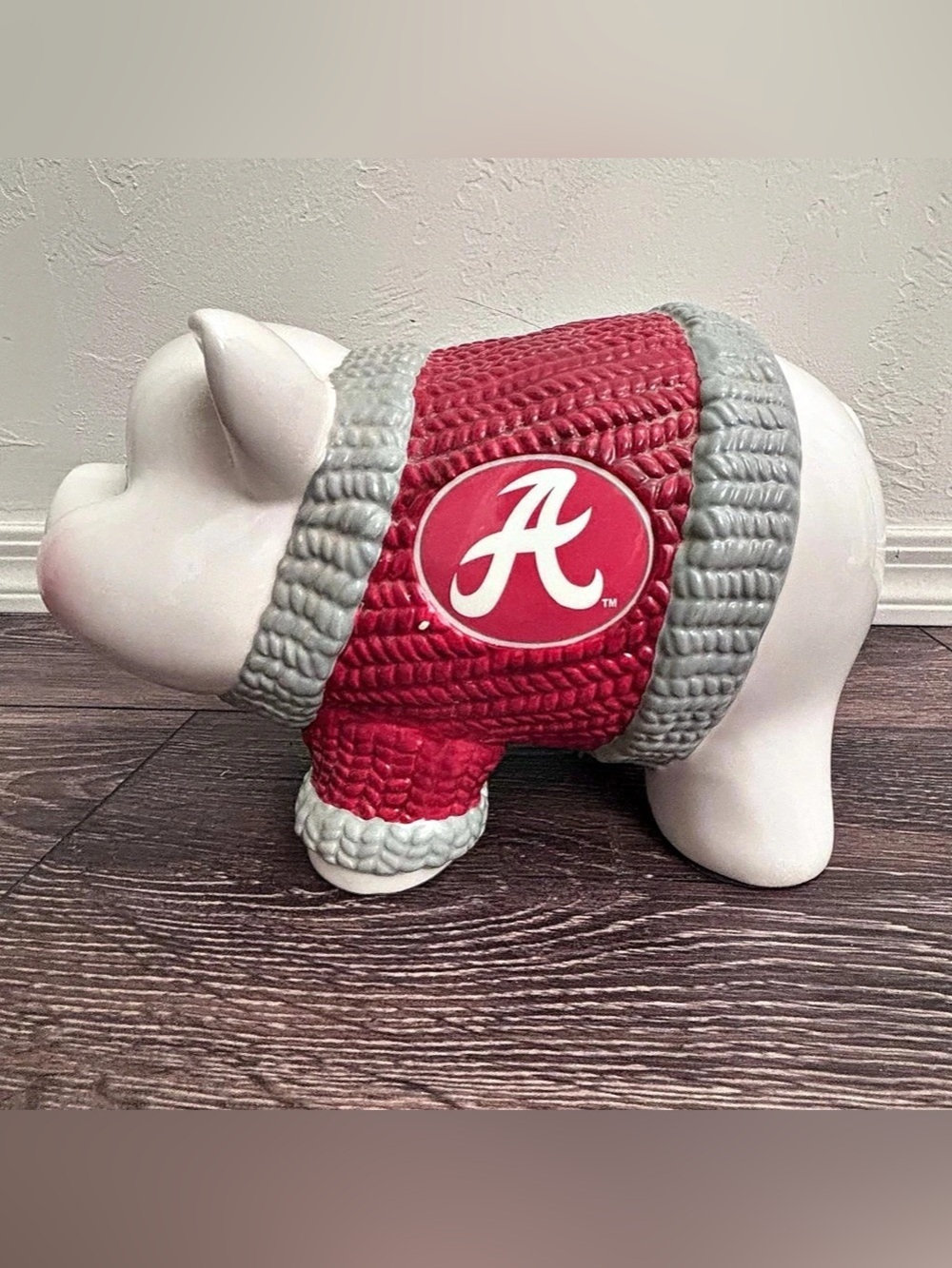 The Memory Company Alabama Crimson Tide piggy bank Red & White Piggy Bank Decor